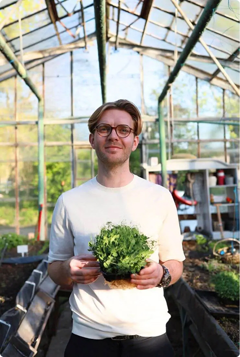 con microgreens
